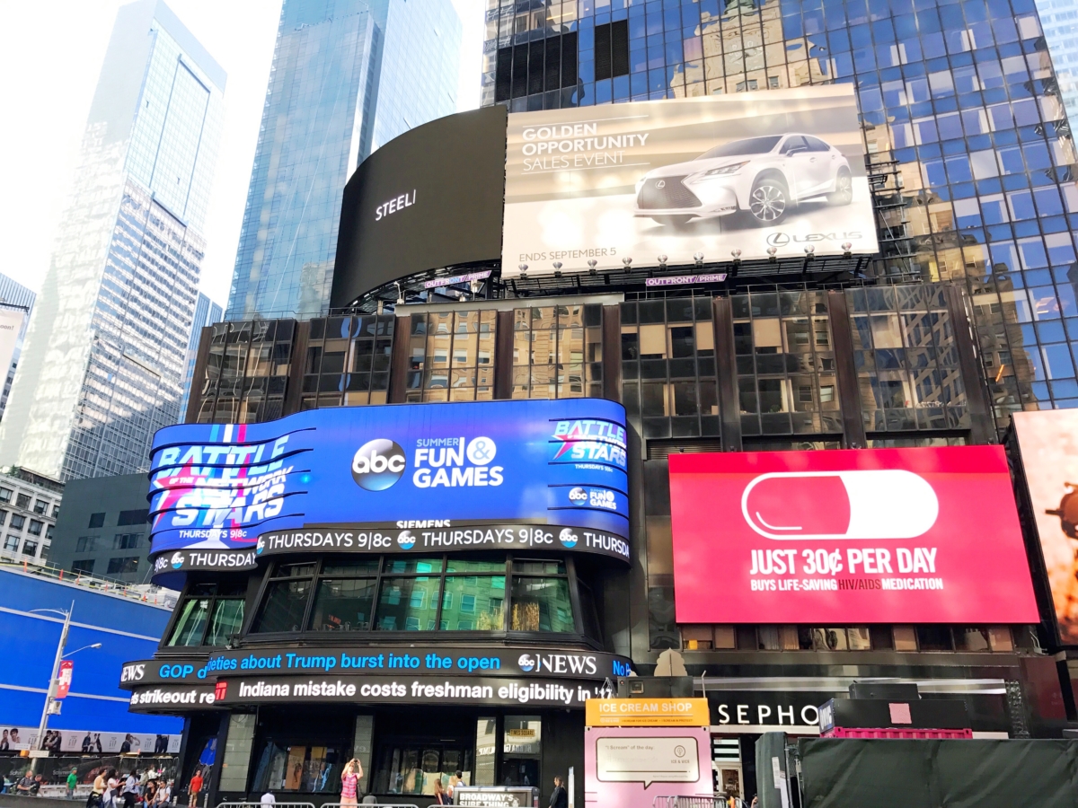 Neighborhood Guide | Times Square