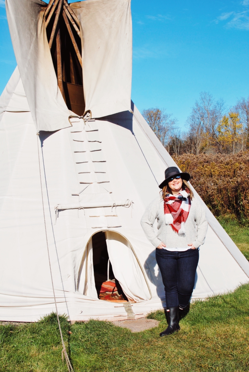 What Do You Wear When You Stay In A Tepee?