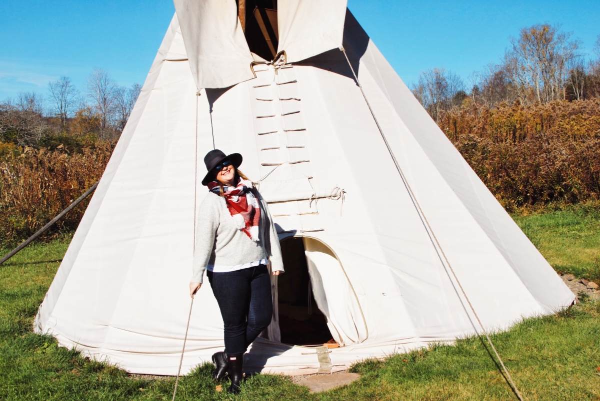 What Do You Wear When You Stay In A Tepee?