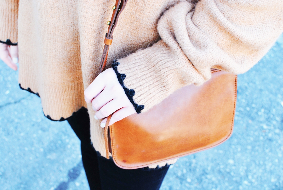 5 Reasons Why You Need An Oversized Sweater