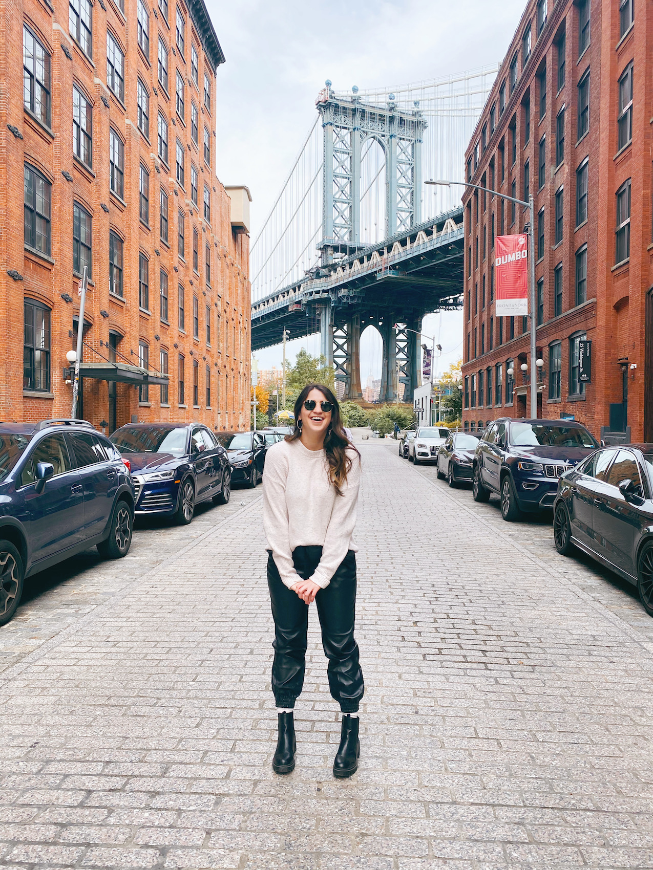 Walking The Brooklyn Bridge | Manhattan to Dumbo