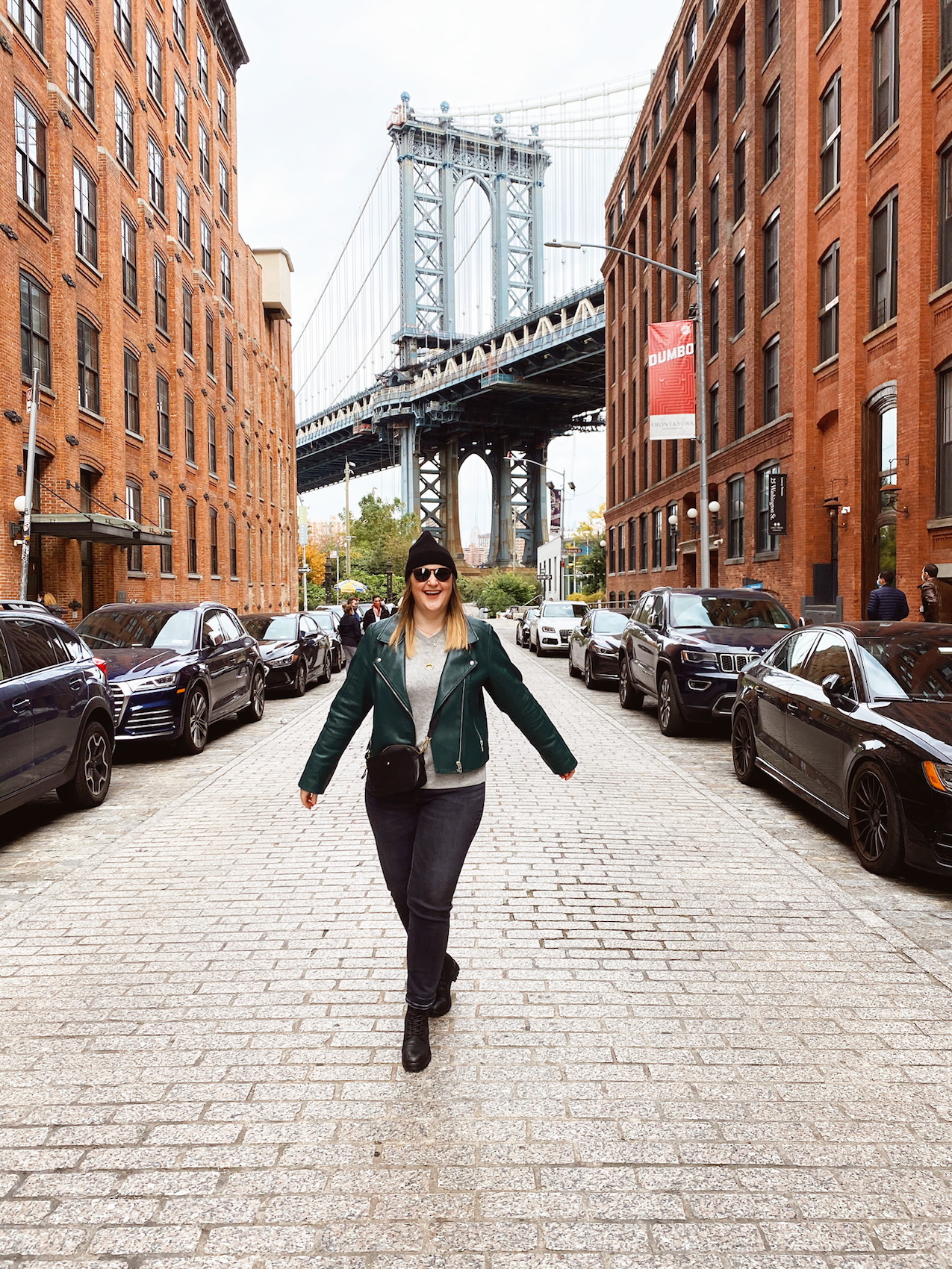 Walking The Brooklyn Bridge | Manhattan to Dumbo